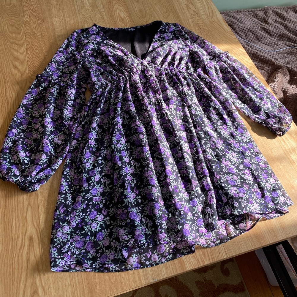 Cute dress with purple flowers